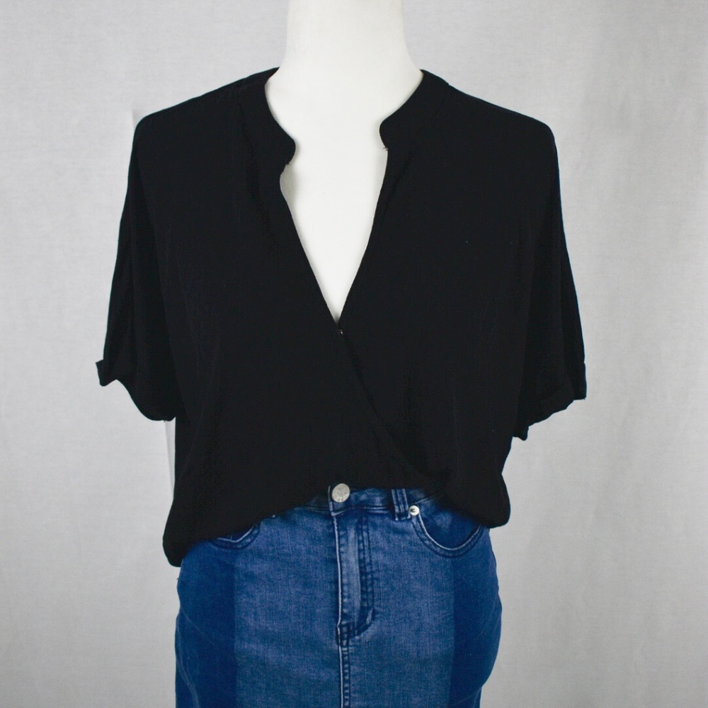Black cross front top